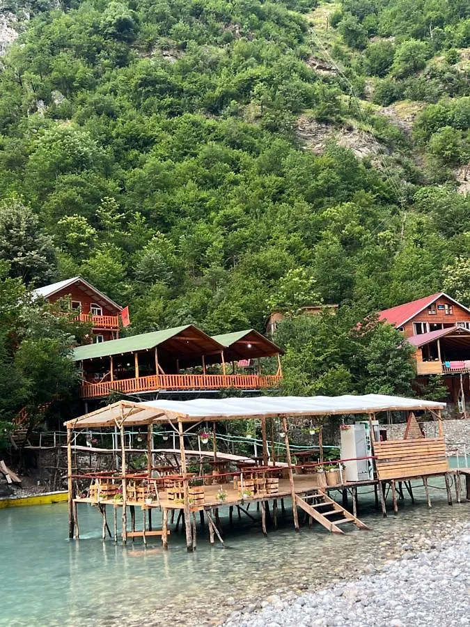 Guesthouse Zgiboza Moll' e Shoshit 0*,  Albania