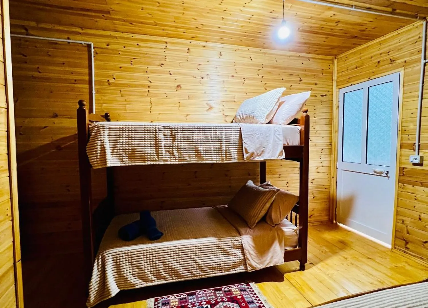 Guesthouse Zgiboza Moll' e Shoshit