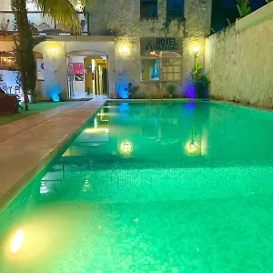 Mayahau Hotel Cobá